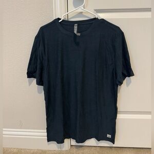 Vuori men short sleeve Strato Tech Tee Size M